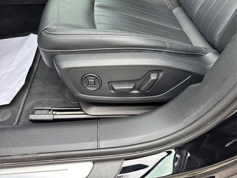 Used 2024 Audi A6 Premium Plus image 22