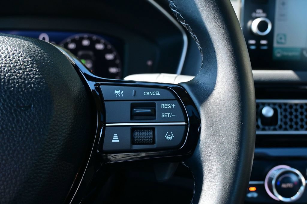 Used 2024 Honda Civic Touring image 31