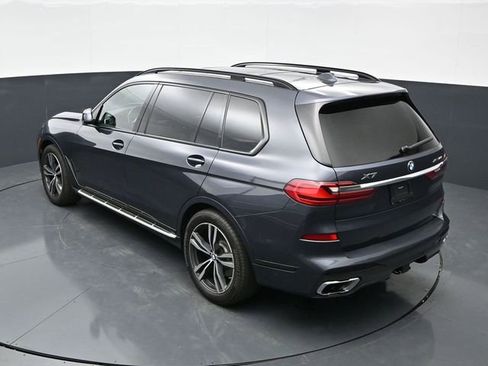 Used 2021 BMW X7 xDrive40i w/ M Sport Package AWD/4WD image 30
