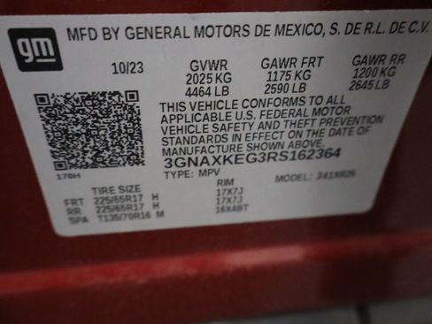 Used 2024 Chevrolet Equinox LT w/ LPO, Floor Liner Package FWD image 36