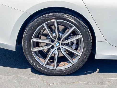 Used 2020 BMW 330i Sedan w/ Premium Package RWD image 10