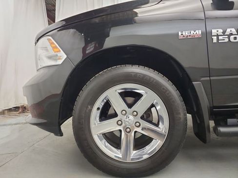 Used 2017 RAM 1500 Express image 21