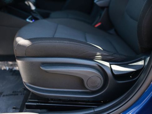 Used 2022 Hyundai Accent SEL image 18