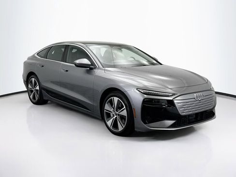 Used 2025 Audi A6 e-tron Premium Plus w/ Premium Plus image 3