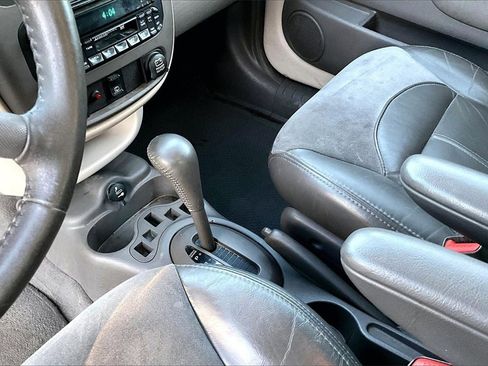 Used 2002 Chrysler PT Cruiser Limited image 16