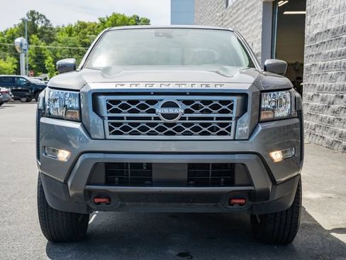 Used 2022 Nissan Frontier SV w/ Technology Package AWD/4WD image 2