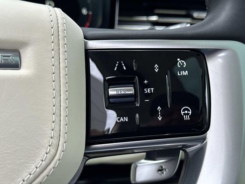 Certified 2023 Land Rover Range Rover SE AWD/4WD image 28