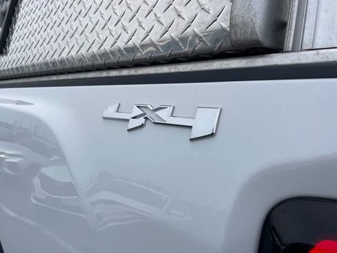 Certified 2024 GMC Sierra 3500 Pro w/ Convenience Package AWD/4WD image 20