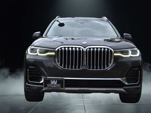 Used 2020 BMW X7 xDrive40i w/ Premium Package AWD/4WD image 7