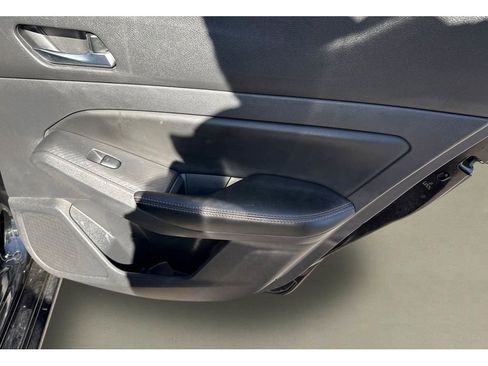 Used 2022 Nissan Altima 2.5 SR image 21