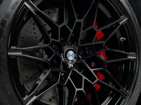 Used 2024 BMW M4 Coupe w/ Executive Package RWD image 24
