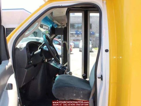 Used 2006 Ford E-450 and Econoline 450 image 34