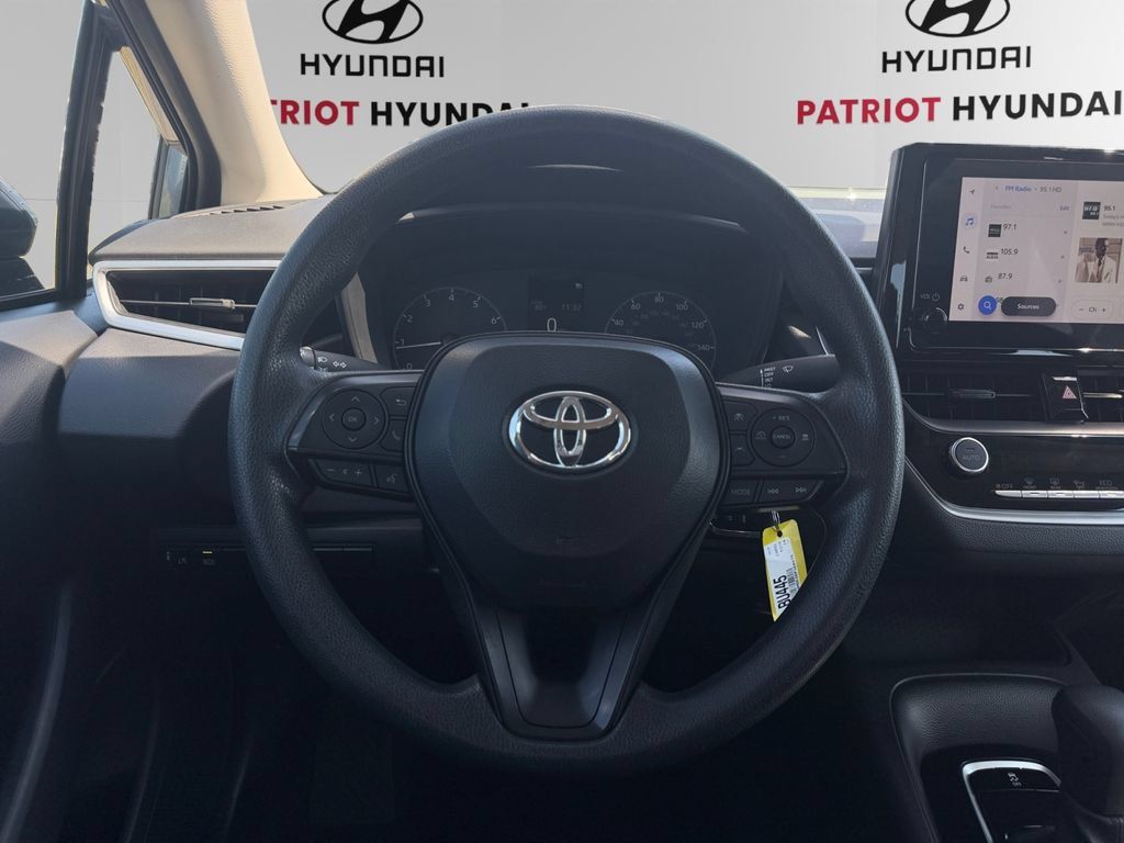 Used 2024 Toyota Corolla LE FWD image 12
