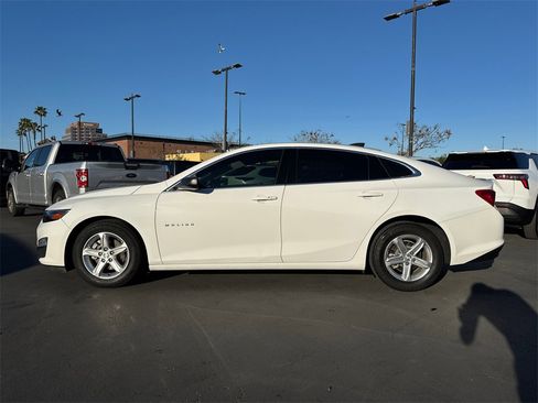 Used 2022 Chevrolet Malibu LS image 7