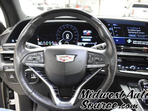 Used 2023 Cadillac Escalade ESV Sport w/ LPO, Illumination Package image 9