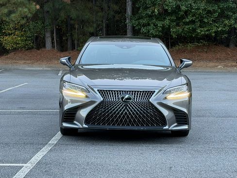 Used 2018 Lexus LS 500 w/ Interior Upgrade Package image 2
