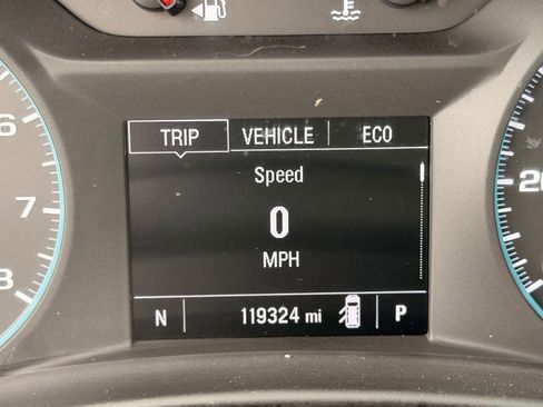 Used 2024 Chevrolet Equinox LS w/ LPO, Floor Liner Package image 23