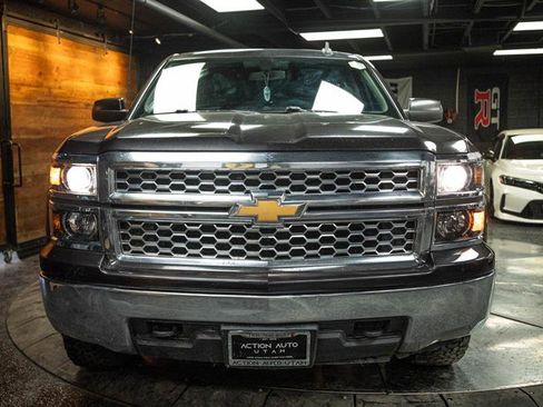 Used 2015 Chevrolet Silverado 1500 LT w/ Trailering Package image 4