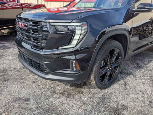 New 2026 GMC Acadia Elevation w/ Black Edition image 8