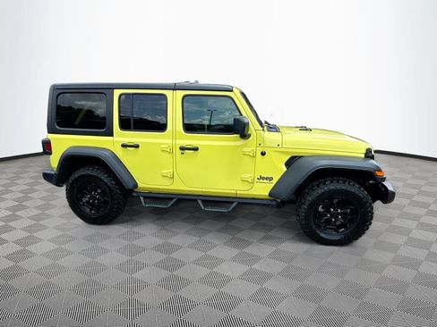 Used 2023 Jeep Wrangler Unlimited w/ Convenience Group AWD/4WD image 5