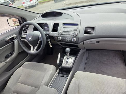 Used 2010 Honda Civic LX image 8