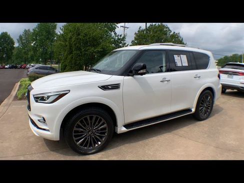 Used 2023 INFINITI QX80 Premium Select w/ Cargo Package AWD/4WD image 4