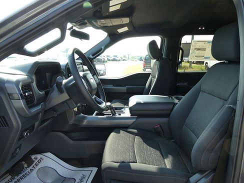 New 2026 Ford F150 XLT w/ XLT Black Appearance Package AWD/4WD image 16