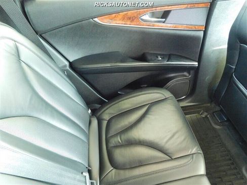 Used 2019 Lincoln Nautilus Select image 20