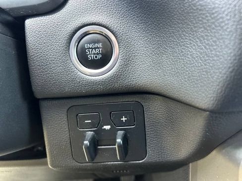 Used 2024 Toyota Tundra Limited w/ Power Package AWD/4WD image 22