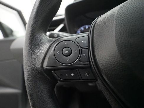 Used 2025 Toyota Corolla LE image 17