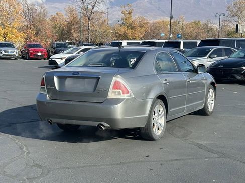 Used 2009 Ford Fusion SEL image 4