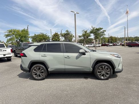 Used 2023 Toyota RAV4 XLE Premium AWD/4WD image 2