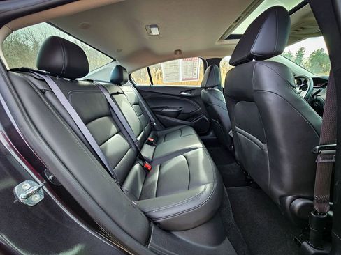 Used 2016 Chevrolet Cruze Premier image 35