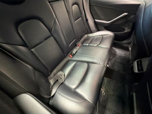 Used 2022 Tesla Model 3 RWD image 12