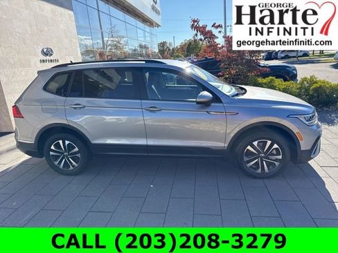 Used 2024 Volkswagen Tiguan S image 8