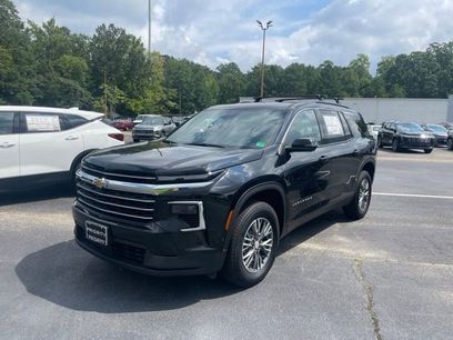 New 2025 Chevrolet Traverse LT w/ Enhanced Driving Package