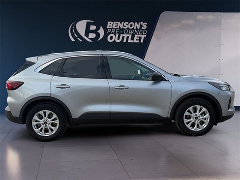 Used 2024 Ford Escape Active image 6