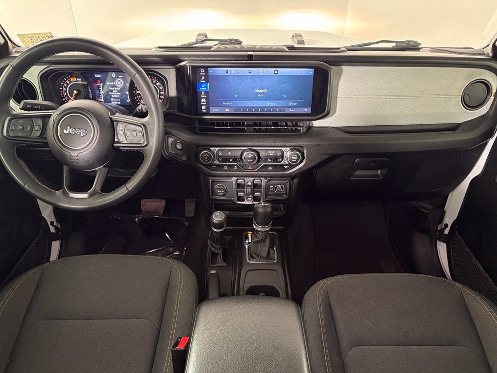 Used 2025 Jeep Wrangler Unlimited Sport AWD/4WD image 32