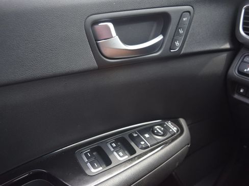 Used 2018 Kia Optima SX FWD image 17