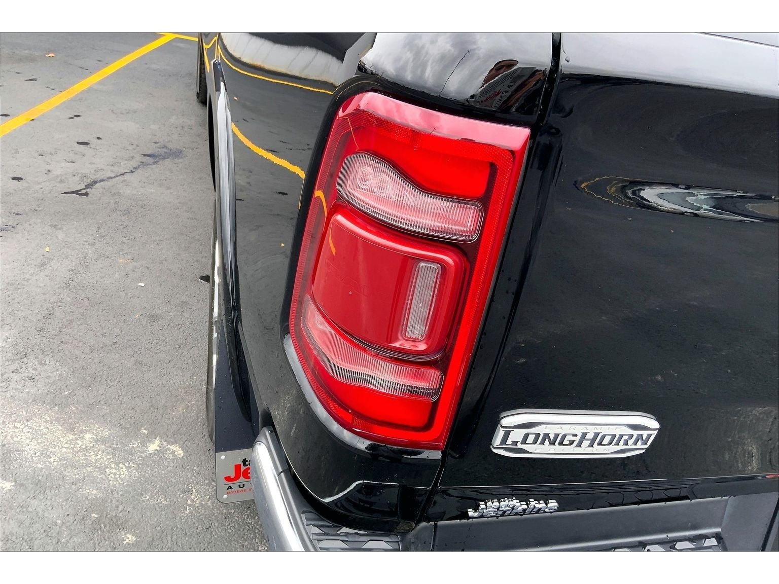 Used 2020 RAM 1500 Limited AWD/4WD image 31