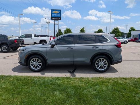Used 2024 Honda CR-V EX image 9