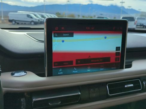 Used 2021 Lincoln Aviator Reserve w/ Equipment Group 202A image 25