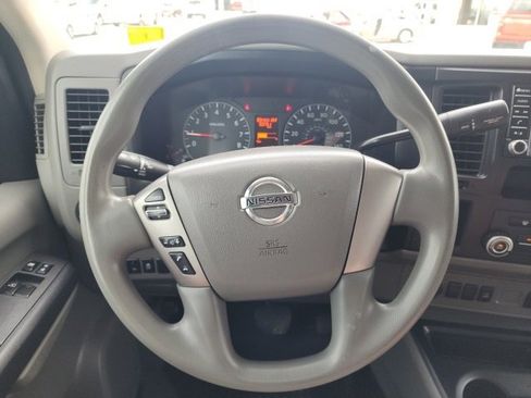 Used 2020 Nissan NV 3500 S image 27