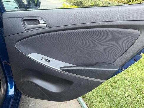 Used 2017 Hyundai Accent SE FWD image 21