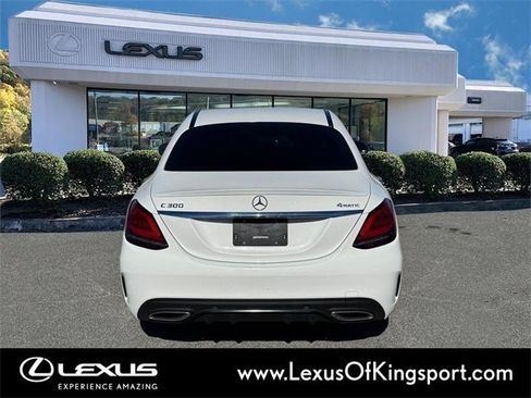 Used 2020 Mercedes-Benz C 300 4MATIC Sedan image 4