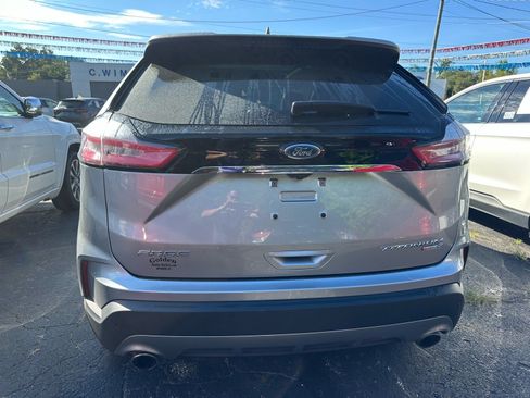 Used 2020 Ford Edge Titanium AWD/4WD image 4