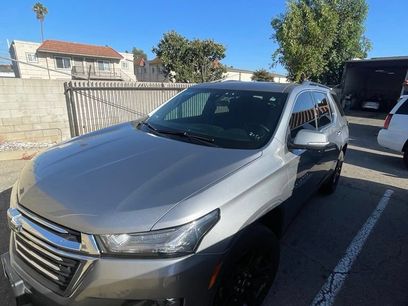 Used 2023 Chevrolet Traverse LT w/ Rear Camera Mirror Package