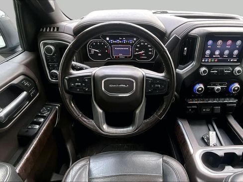 Used 2019 GMC Sierra 1500 Denali w/ Denali Ultimate Package AWD/4WD image 6