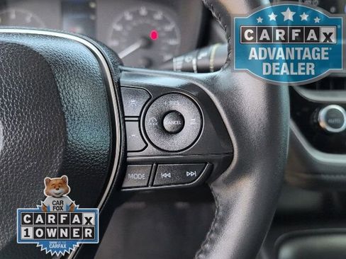 Used 2024 Toyota Corolla SE image 16