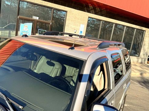 Used 2005 Chevrolet Tahoe Z71 w/ Preferred Equipment Group image 7